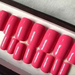 Watermelon 🍉 Pink Glossy Press On Nails 💅🏽